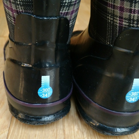 Bogs black purple plaid winter rain boot -30F - Picture 3 of 4